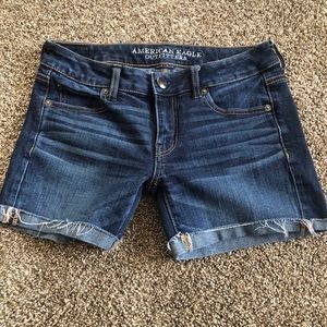 American Eagle Midi Shorts 4